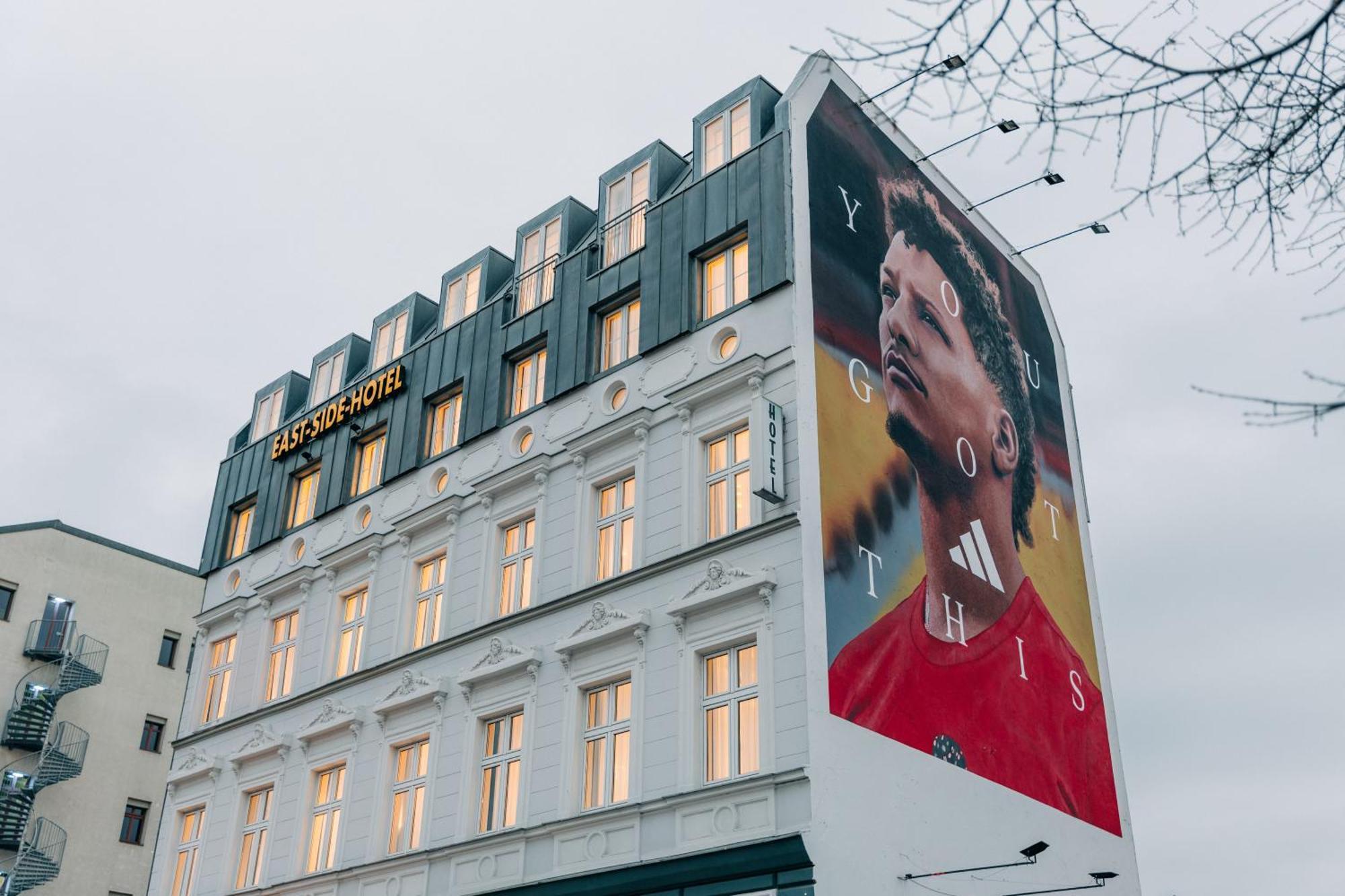 Homaris East Side Hotel Berlin Ngoại thất bức ảnh