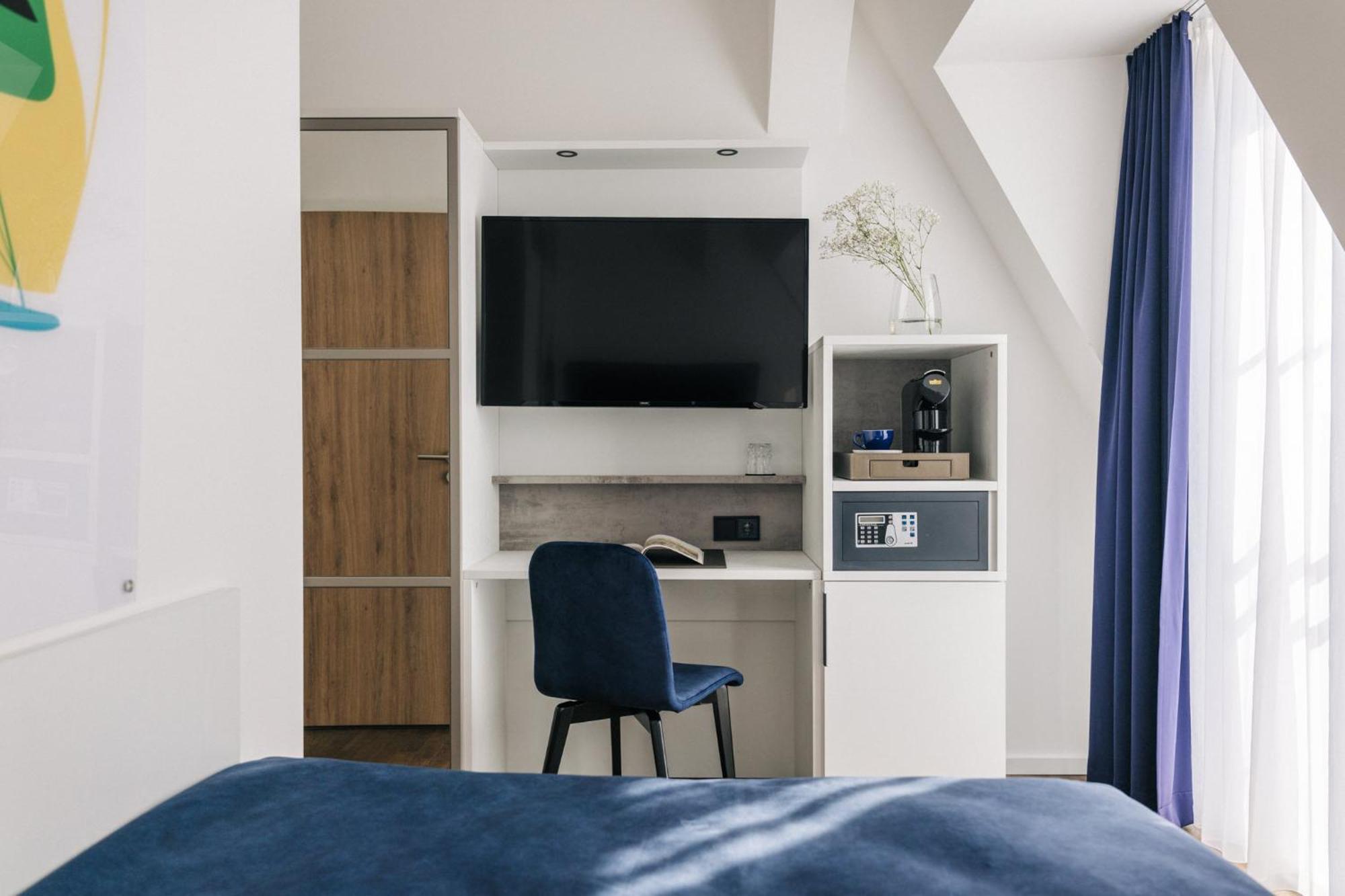 Homaris East Side Hotel Berlin Ngoại thất bức ảnh