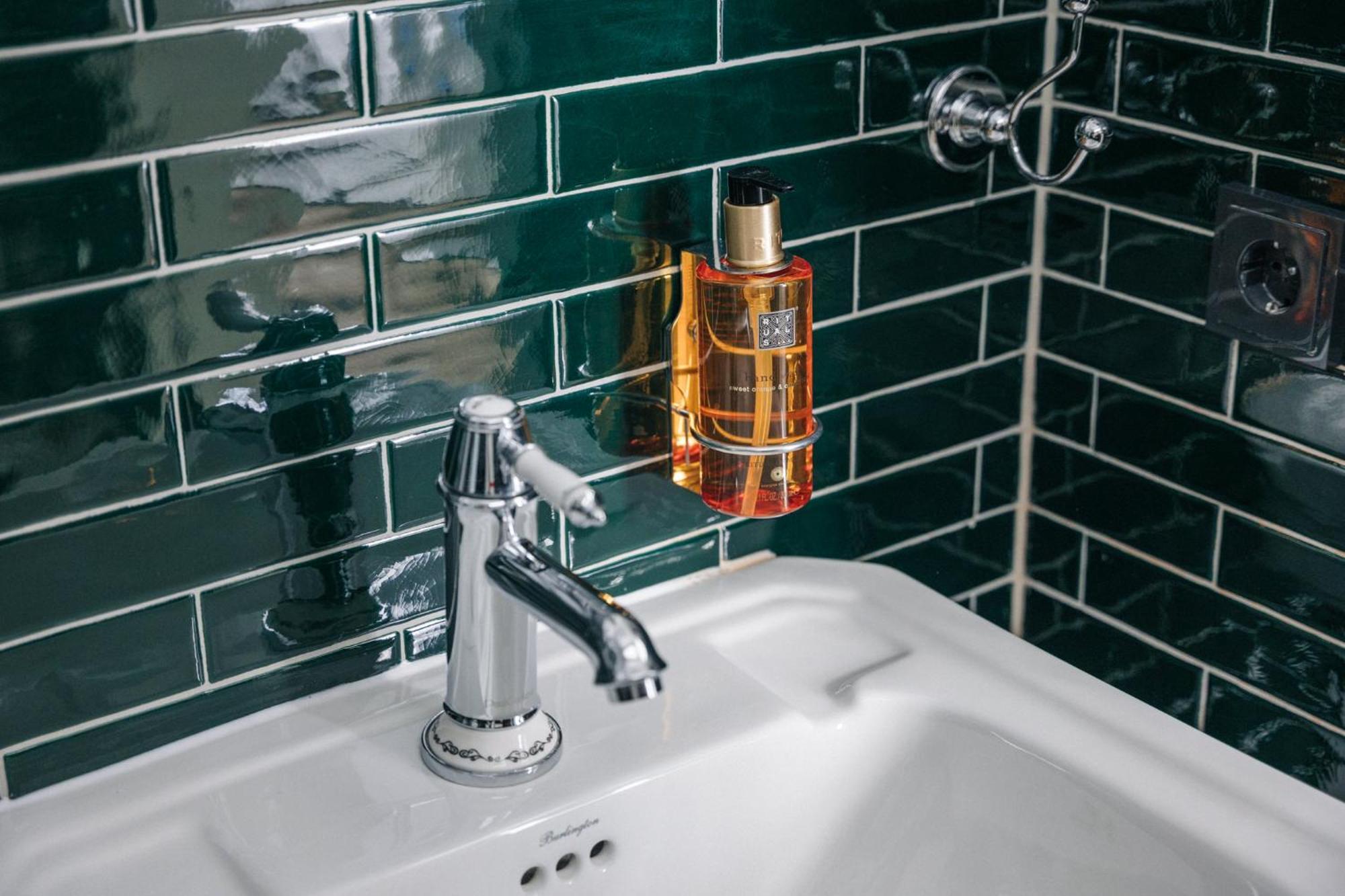 Homaris East Side Hotel Berlin Ngoại thất bức ảnh