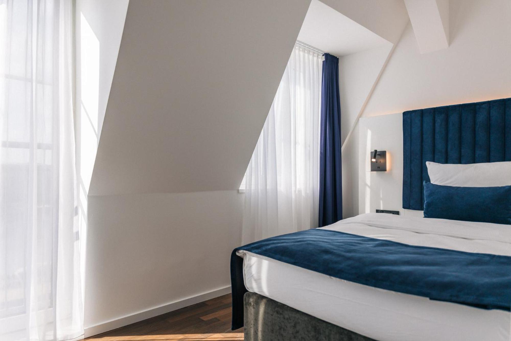Homaris East Side Hotel Berlin Ngoại thất bức ảnh